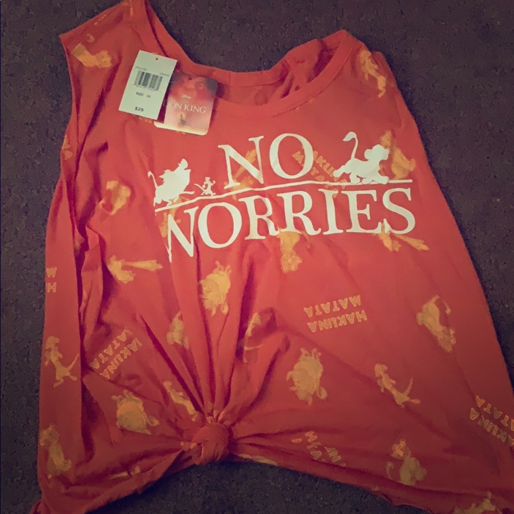 Lion king no worries tank